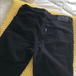 Levi’s skinny jeans
